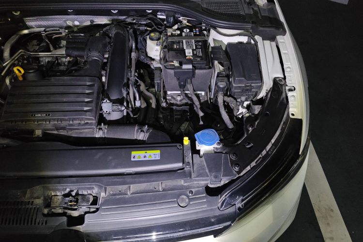 大众 高尔夫 2021款 280TSI DSG Pro局部细节9004