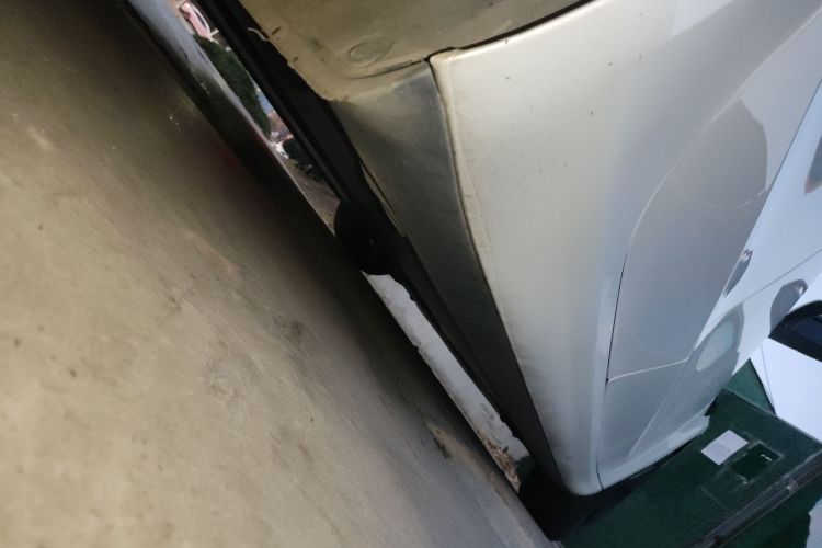 特斯拉 Model 3 2022款 后轮驱动版局部细节9002