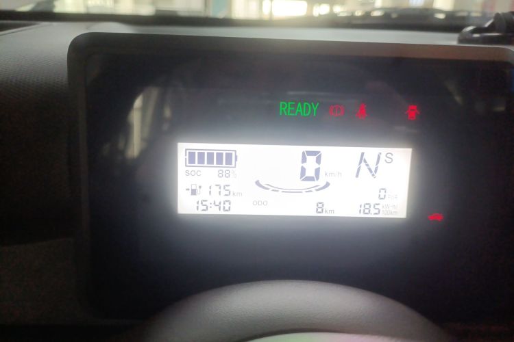 五菱汽车 五菱之光新能源 2025款 201km 舒适型中控内饰14