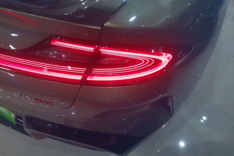 小米汽车 小米SU7 2024款 四驱超长续航高阶智驾Max版车身外观9