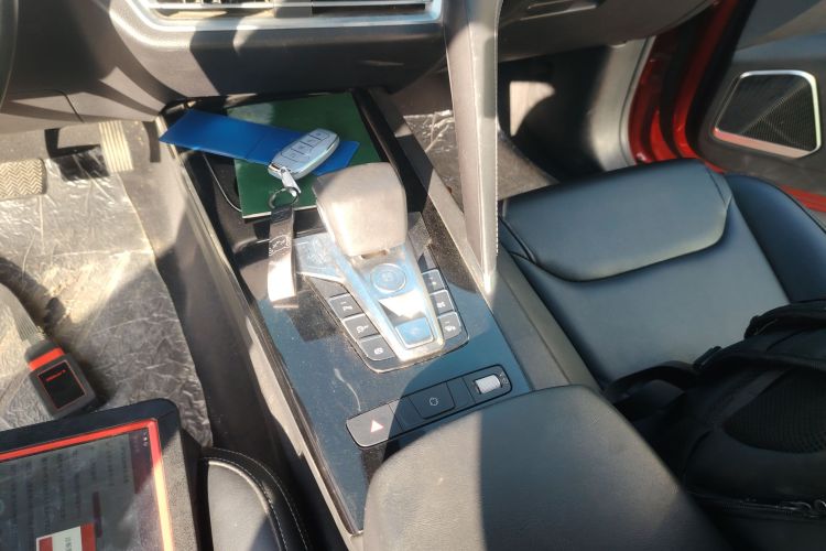 比亚迪 宋Pro 2019款 1.5T 自动精英型中控内饰18