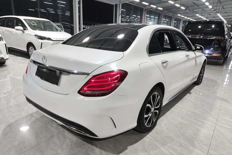 奔驰C级 2015款 改款 C 200 L 运动型车身外观6005