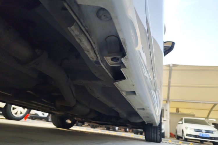 比亚迪 宋MAX 2019款 1.5T 自动智联睿进型 6座 国VI局部细节9001