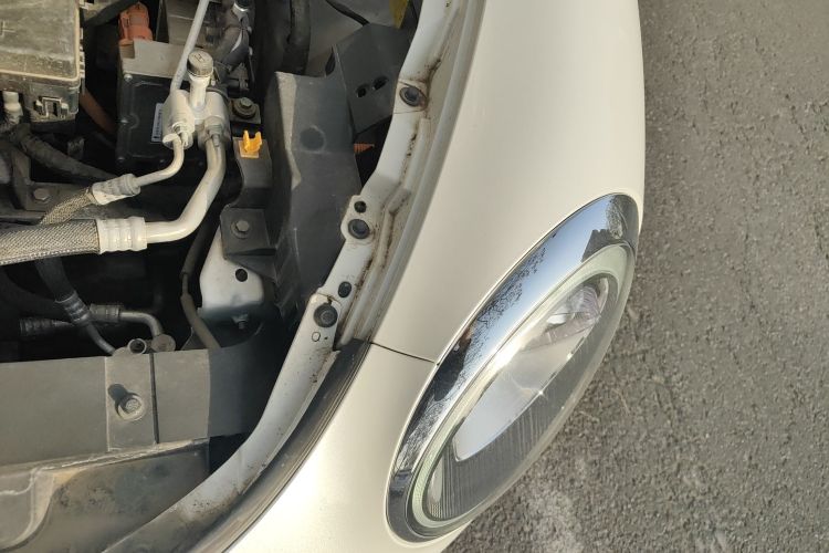 欧拉好猫 2021款 400km标准续航 维纳斯版 磷酸铁锂局部细节9007