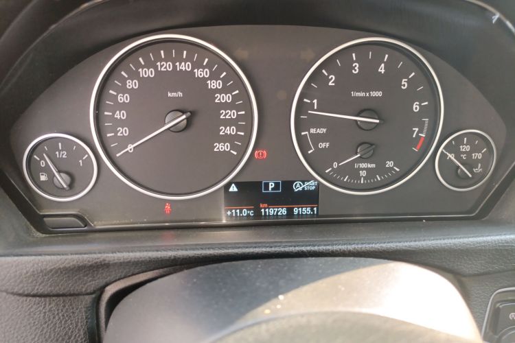 宝马3系 2017款 320Li 时尚型中控内饰14