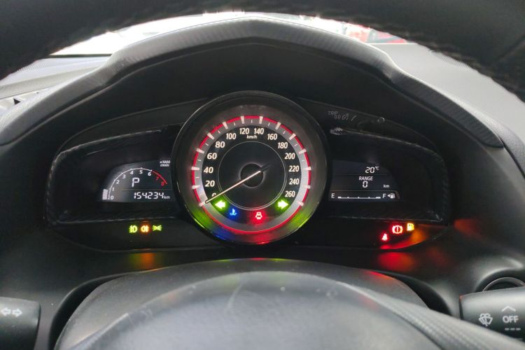 马自达3 昂克赛拉 2016款 三厢 1.5L 自动舒适型中控内饰14