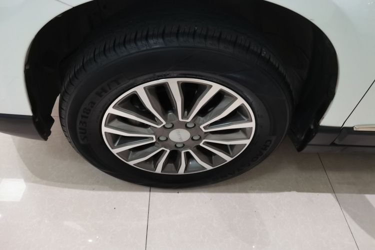 哈弗H6 2018款 蓝标 运动版 1.5T 自动两驱精英型车身外观35