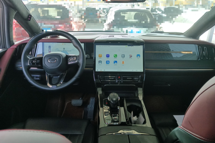 广汽传祺 传祺M8 2023款 宗师系列 400T 旗舰版中控内饰7002