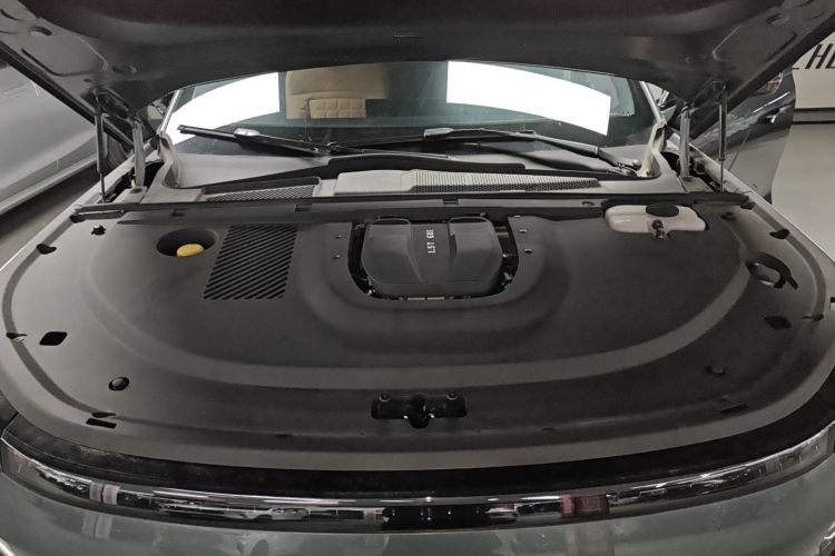 星途 星纪元 ET 2024款 增程 200 Pro机舱底盘24