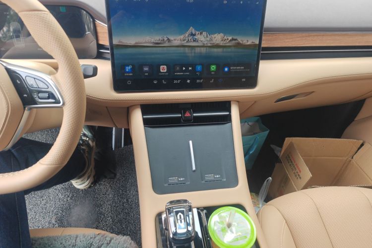 鸿蒙智行 问界M7 2024款 1.5T 智驾后驱Pro版 5座中控内饰16