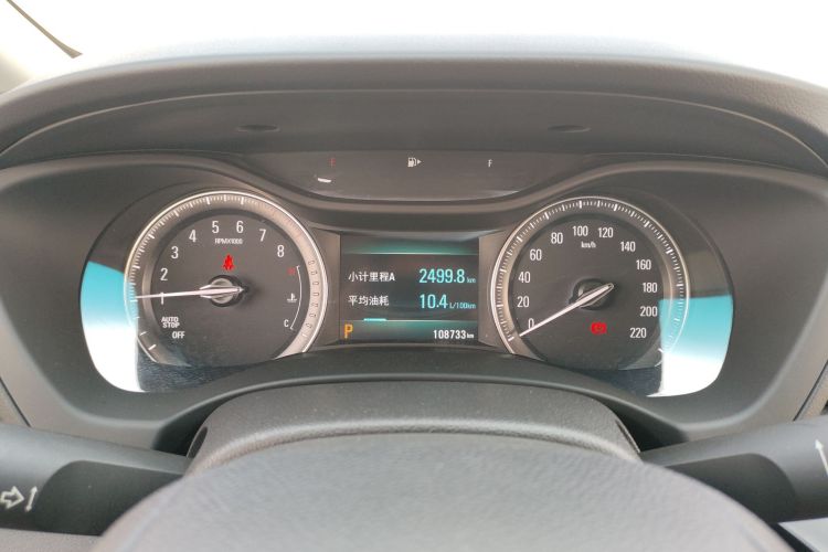 别克GL6 2018款 18T 6座尊贵型局部细节14