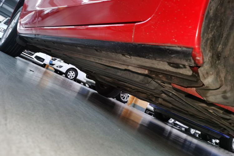 马自达3星骋 2013款 三厢 1.6L 自动精英型局部细节9001