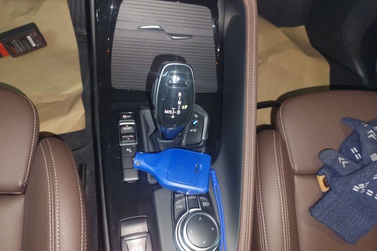 宝马X1 2022款 sDrive20Li 尊享型中控内饰18