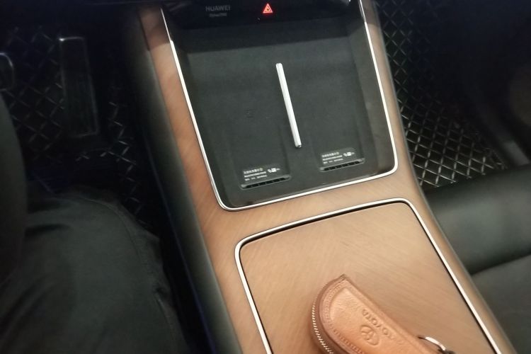 鸿蒙智行 享界S9 2024款 纯电 Ultra 四驱旗舰版中控内饰18