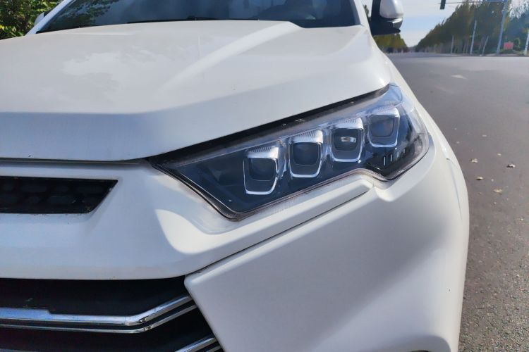 江铃 域虎9 2019款 2.0T自动汽油两驱舒享型局部细节36