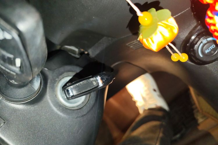 福特 嘉年华 2013款 两厢 1.5L 自动运动型中控内饰11