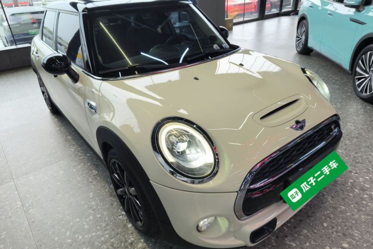 MINI 2016款 2.0T COOPER S 五门版车身外观6002