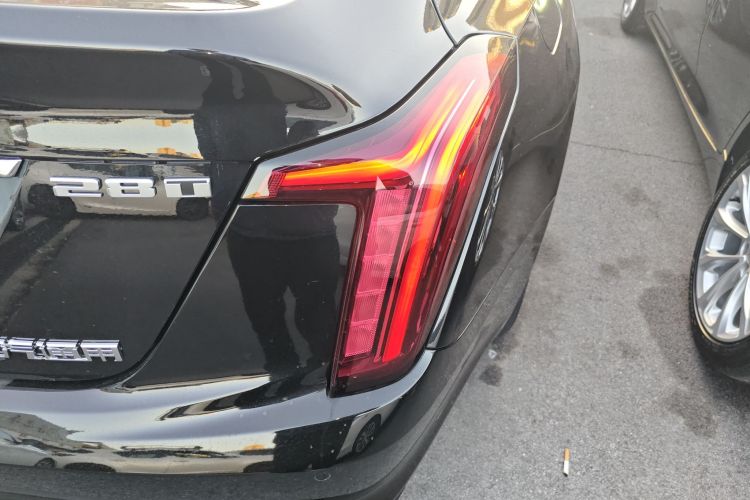 凯迪拉克CT5 2025款 28T 城市运动版车身外观9