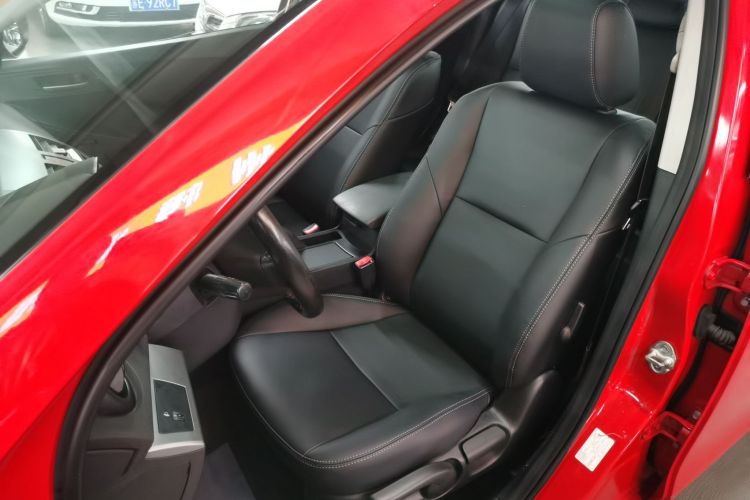 马自达3星骋 2013款 三厢 1.6L 自动精英型局部细节19