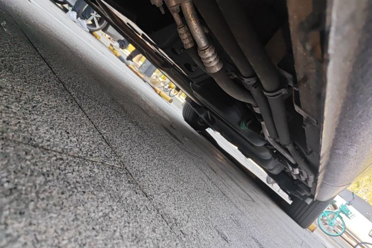 奔驰 威霆 2021款 2.0T 精英版 7座局部细节9004