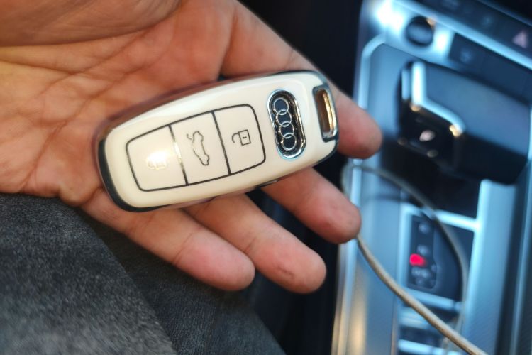 奥迪A6L 2020款 45 TFSI 臻选动感型中控内饰7001