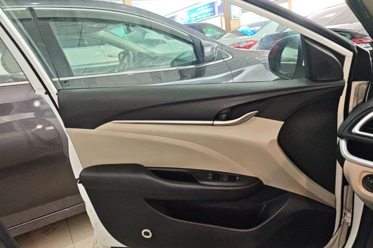 别克 英朗 2017款 15N 自动精英型中控内饰7007