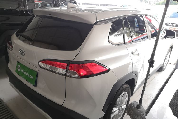 丰田 卡罗拉锐放 2023款 2.0L 先锋版车身外观6005