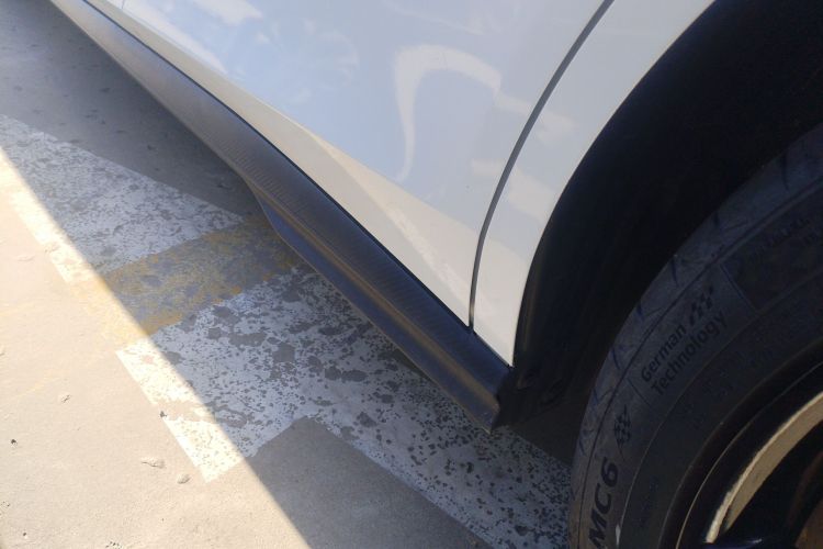 长安UNI-V 2022款 1.5T 尊贵型局部细节9002