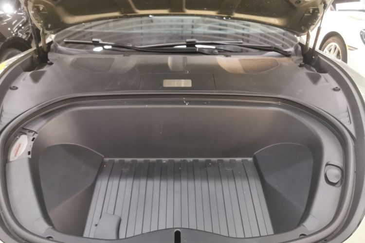 小米汽车 小米SU7 2024款 四驱超长续航高阶智驾Max版机舱底盘24