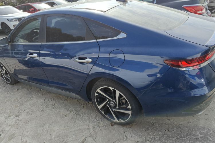 现代 菲斯塔 2019款 280TGDi 智享版 国VI车身外观4