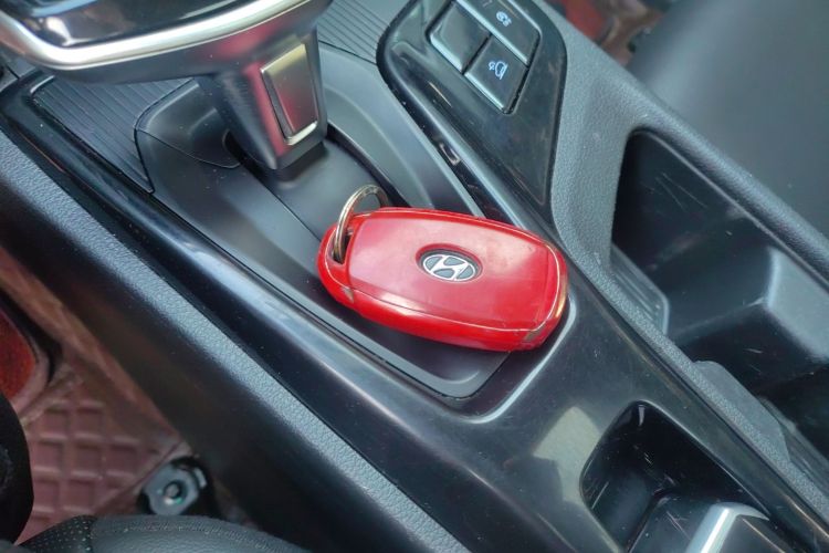 北京现代ix35 2021款 240TGDi DCT两驱GLS领先版中控内饰7001