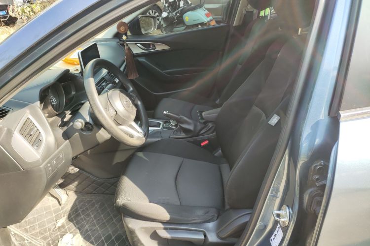 马自达3 昂克赛拉 2017款 三厢 1.5L 自动舒适型 国V中控内饰19