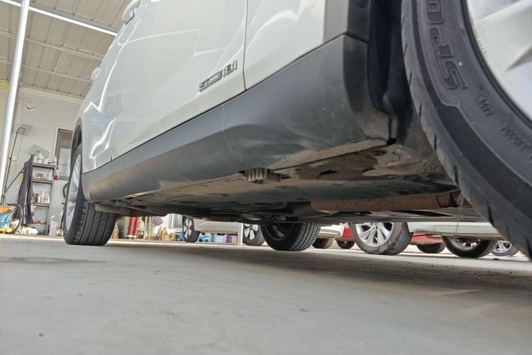 宝马X1 2015款 sDrive18i 时尚晋级版局部细节9001