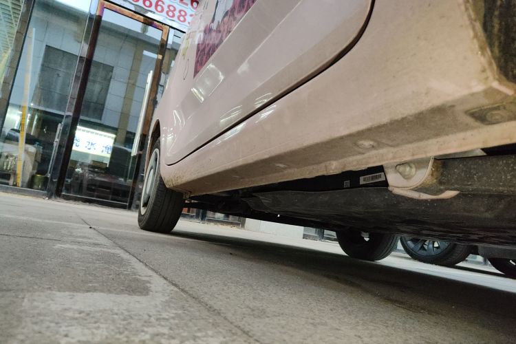 五菱汽车 宏光MINIEV 2022款 马卡龙时尚款 磷酸铁锂局部细节9002