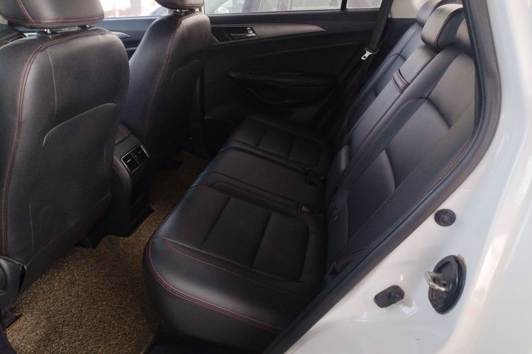 长安CS75 2016款 1.8T 自动精英型 国V中控内饰21