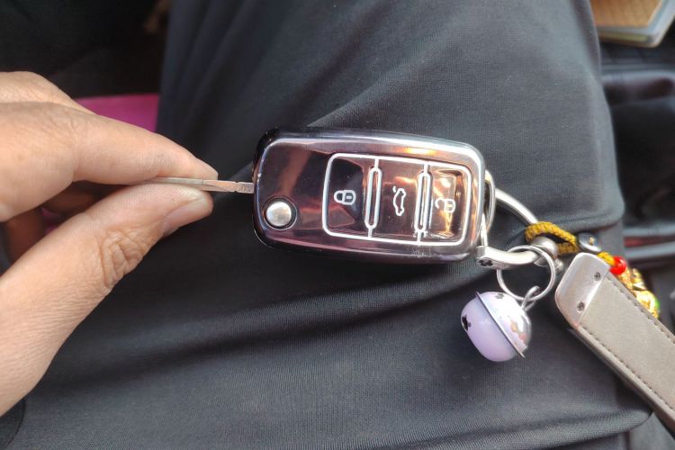 大众 桑塔纳 2018款 1.5L 手动风尚版中控内饰11