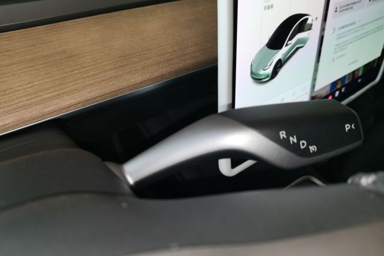 特斯拉 Model 3 2021款 改款 标准续航后驱升级版 3D1局部细节18