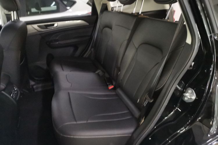 哈弗M6 2021款 PLUS 1.5T DCT智享型中控内饰21