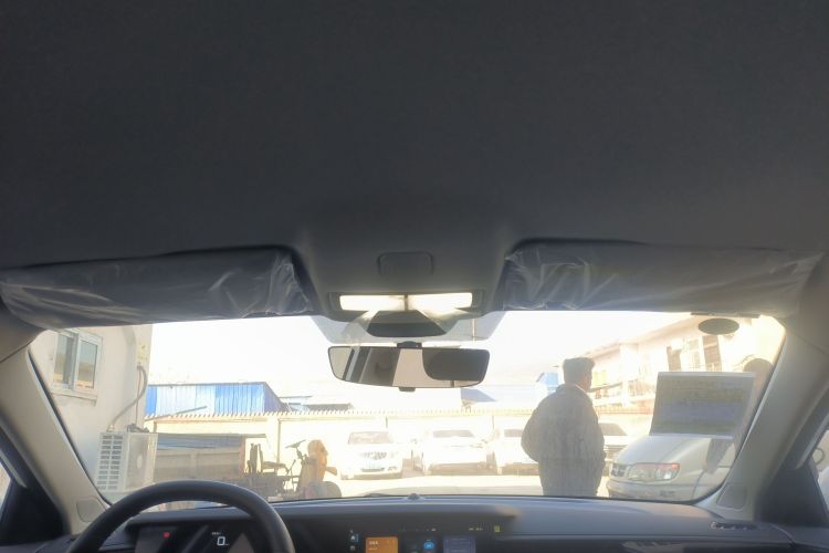 荣威i5 2026款 1.5L 手动舒享版中控内饰22