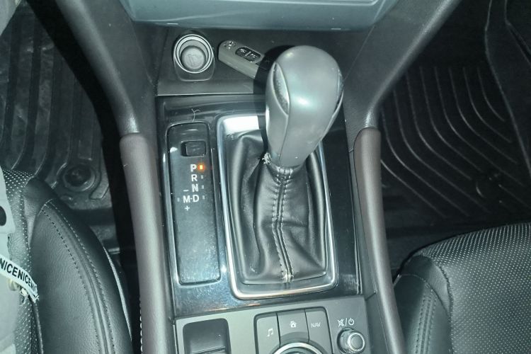 马自达3 昂克赛拉 2017款 三厢 2.0L 自动尊贵型 国V局部细节18