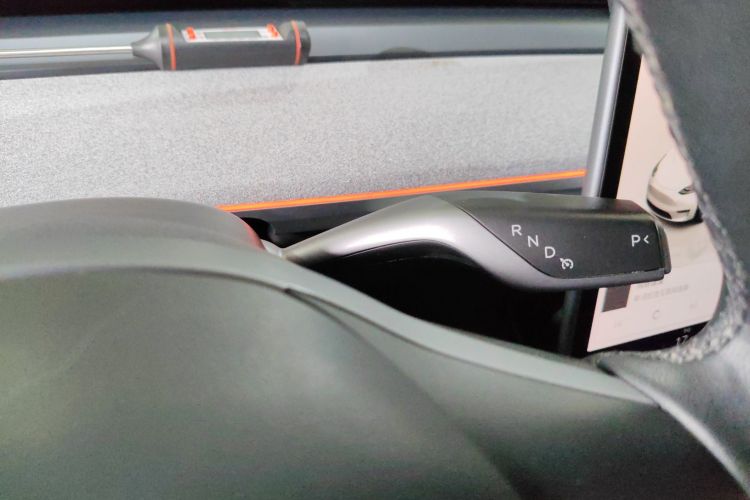 特斯拉 Model Y 2022款 改款 后轮驱动版局部细节18