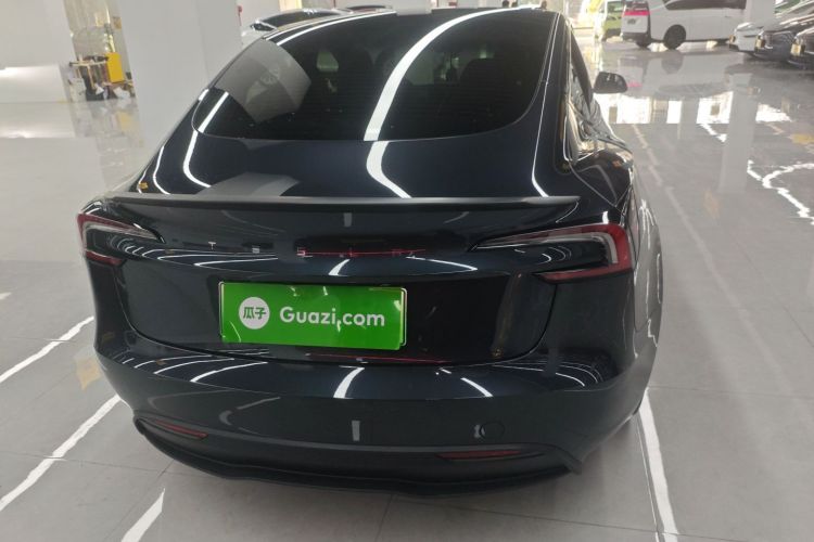 特斯拉 Model 3 2025款 后轮驱动版车身外观6004