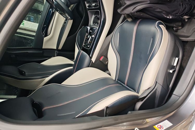 比亚迪 秦PLUS 2023款 冠军版 DM-i 120KM卓越型局部细节41