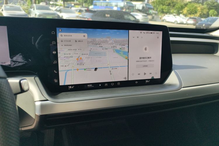 小鹏P7 2022款 625E中控内饰16