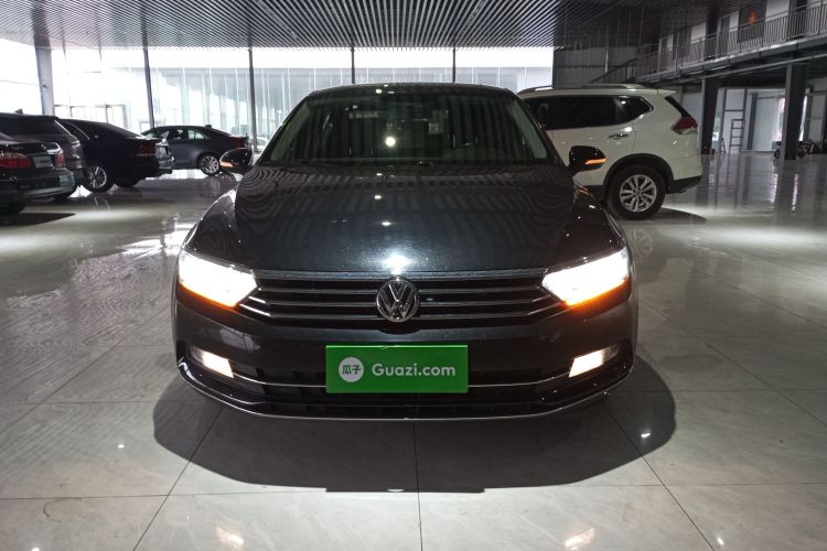 大众 迈腾 2019款 330TSI DSG 领先型 国V车身外观2