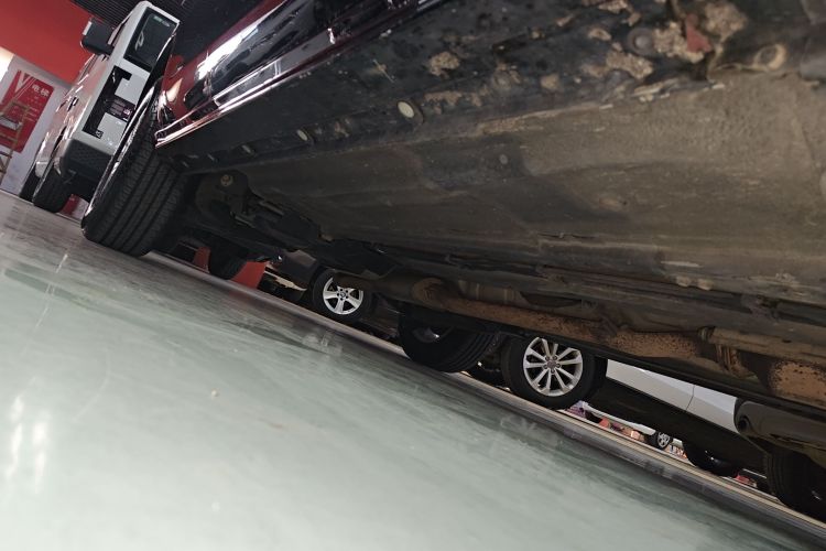 启辰T70 2016款 2.0L CVT睿行版局部细节9001