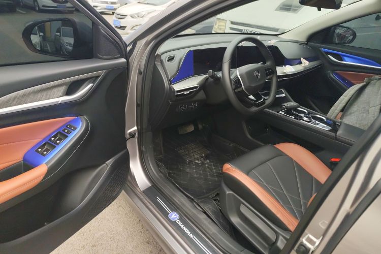 长安 逸动 2023款 畅享版 PLUS 蓝鲸NE 1.4T GDI DCT尊贵版中控内饰20