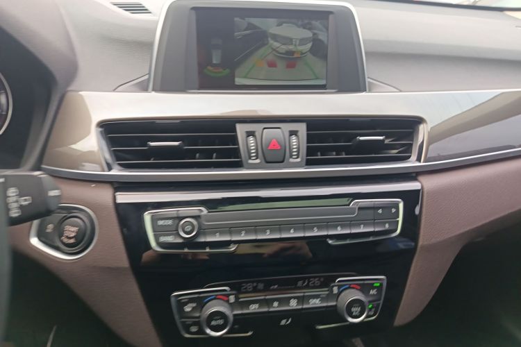 宝马X1 2019款 sDrive18Li 尊享型局部细节16