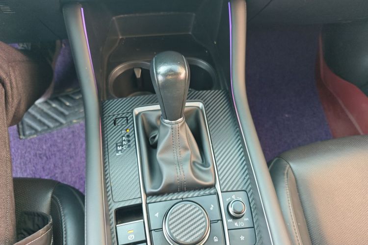 马自达3 昂克赛拉 2020款 1.5L 自动质型版中控内饰18