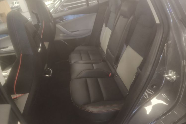 领克06 2020款 1.5T 耀Halo中控内饰7003